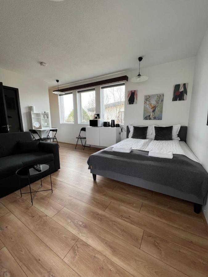 Studio Apartment In Hafnarfjordur Exterior photo